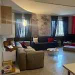 Rouge Nel Roero Country house