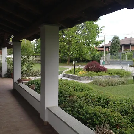Country house Rouge Nel Roero